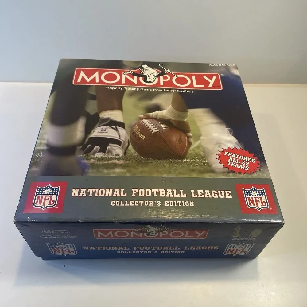 Monopoly Board Game NFL Collector’s Edition Parker Brothers Complete Preowned